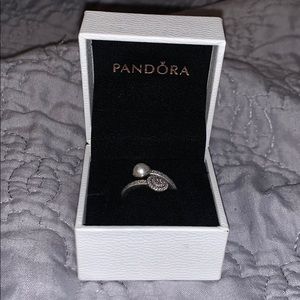 Pavé and pearl open Pandora ring